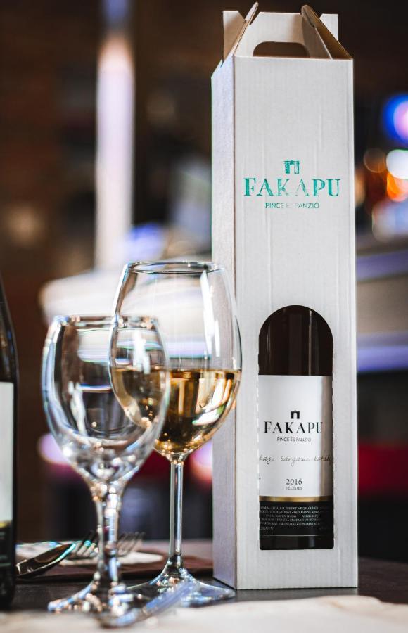 Fakapu Pince Es Panzio Bed and Breakfast Tokaj Eksteriør billede