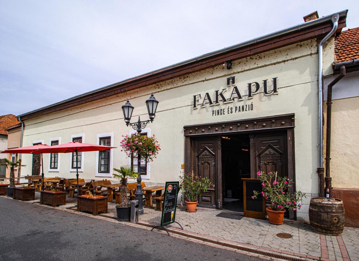 Fakapu Pince Es Panzio Bed and Breakfast Tokaj Eksteriør billede